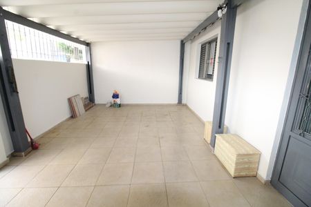 Garagem de casa para alugar com 3 quartos, 120m² em Centro, São José dos Campos