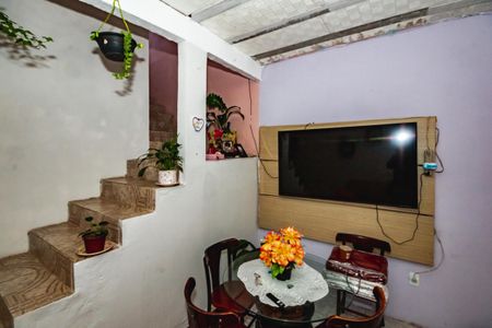 Casa à venda com 80m², 3 quartos e 1 vagaSala