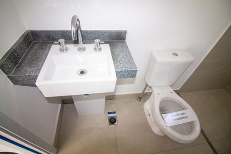 Apartamento à venda com 167m², 4 quartos e 2 vagas Apartamento à venda com 167m², 4 quartos e 2 vagasBanheiro