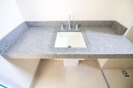 Apartamento à venda com 167m², 4 quartos e 2 vagas Apartamento à venda com 167m², 4 quartos e 2 vagasBanheiro da Suíte 2