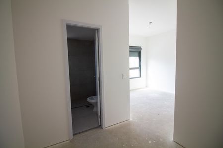 Apartamento à venda com 167m², 4 quartos e 2 vagas Apartamento à venda com 167m², 4 quartos e 2 vagasQuarto 4 - Suíte 2
