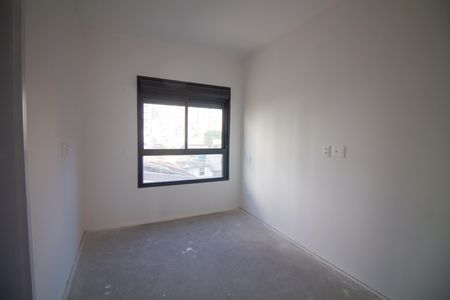 Apartamento à venda com 167m², 4 quartos e 2 vagas Apartamento à venda com 167m², 4 quartos e 2 vagasQuarto 3 - Suíte 1