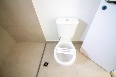 Apartamento à venda com 167m², 4 quartos e 2 vagas Apartamento à venda com 167m², 4 quartos e 2 vagasBanheiro da Suíte 2