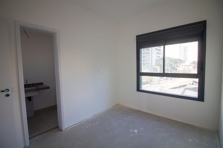 Apartamento à venda com 167m², 4 quartos e 2 vagas Apartamento à venda com 167m², 4 quartos e 2 vagasQuarto 3 - Suíte 1