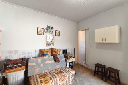 Casa à venda com 120m², 2 quartos e 2 vagas Casa à venda com 120m², 2 quartos e 2 vagasCômodo extra