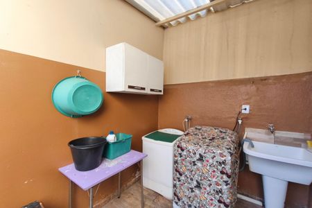 Casa à venda com 120m², 2 quartos e 2 vagas Casa à venda com 120m², 2 quartos e 2 vagasÁrea de Serviço