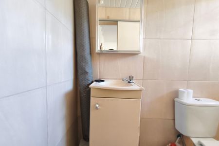 Casa à venda com 120m², 2 quartos e 2 vagas Casa à venda com 120m², 2 quartos e 2 vagasCômodo extra