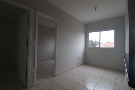 Sala de apartamento para alugar com 2 quartos, 62m² em Vila Pires, Santo André