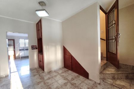 Casa à venda com 353m², 3 quartos e 6 vagas Casa à venda com 353m², 3 quartos e 6 vagasSala de Estar