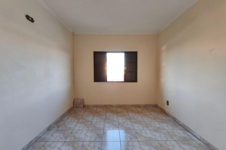 Casa à venda com 353m², 3 quartos e 6 vagas Casa à venda com 353m², 3 quartos e 6 vagasQuarto 2
