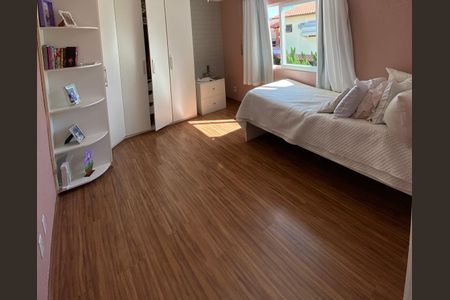 Casa de condomínio para alugar com 191m², 4 quartos e sem vaga Casa de condomínio para alugar com 191m², 4 quartos e sem vagaQuarto 2