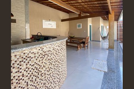 Casa de condomínio para alugar com 191m², 4 quartos e sem vaga Casa de condomínio para alugar com 191m², 4 quartos e sem vagaChurrasqueira