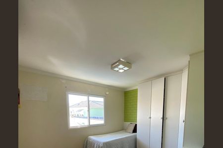 Quarto de casa de condomínio para alugar com 4 quartos, 191m² em Ponta Grossa, Maricá