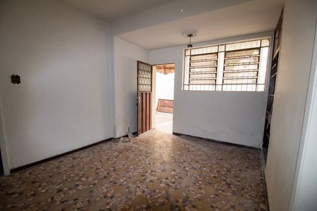 Casa à venda com 435m², 3 quartos e 4 vagas Casa à venda com 435m², 3 quartos e 4 vagasSala de Estar 03