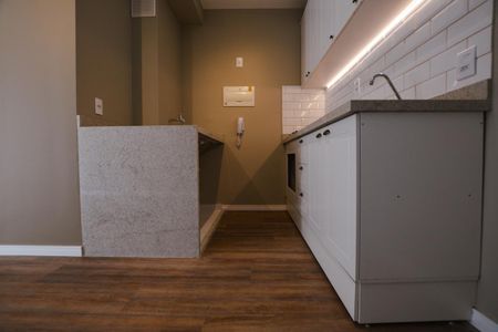 Studio para alugar com 31m², 1 quarto e sem vaga Studio para alugar com 31m², 1 quarto e sem vagaCOZINHA / SALA