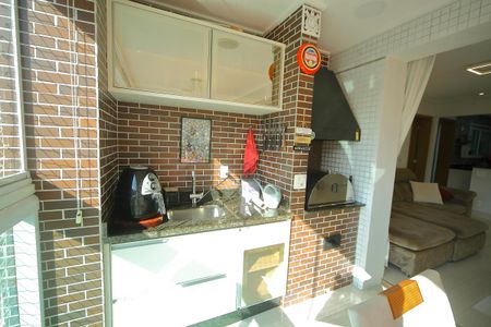 Apartamento à venda com 133m², 3 quartos e 3 vagasVaranda da Sala 
