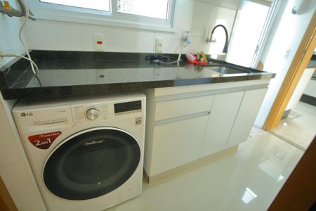 Apartamento à venda com 133m², 3 quartos e 3 vagasÁrea de Serviço