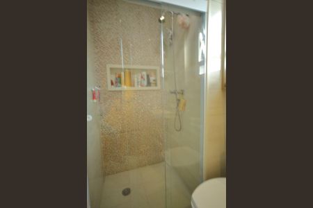 Apartamento à venda com 133m², 3 quartos e 3 vagasBanheiro Suíte 1 