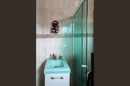 Casa à venda com 120m², 3 quartos e 1 vaga Casa à venda com 120m², 3 quartos e 1 vagaBanheiro - Suíte