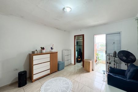 Casa à venda com 120m², 3 quartos e 1 vaga Casa à venda com 120m², 3 quartos e 1 vagaSuíte