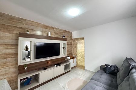 Casa à venda com 120m², 3 quartos e 1 vaga Casa à venda com 120m², 3 quartos e 1 vagaSala