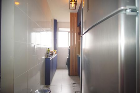 Cozinha de apartamento para alugar com 2 quartos, 49m² em Santa Fe, Porto Alegre