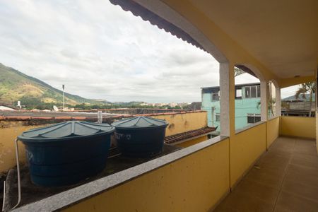 Varanda de casa à venda com 2 quartos, 214m² em Campo Grande, Rio de Janeiro