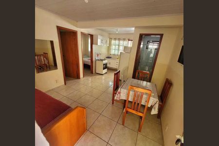 Cozinha de apartamento para alugar com 2 quartos, 55m² em Ingleses do Rio Vermelho, Florianópolis