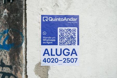 Placa  de kitnet/studio para alugar com 1 quarto, 36m² em Santa Teresa, Rio de Janeiro