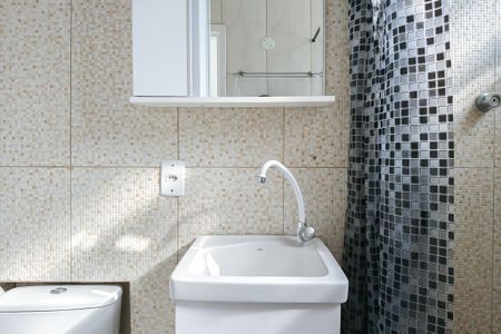 Studio para alugar com 36m², 1 quarto e sem vaga Studio para alugar com 36m², 1 quarto e sem vagaBanheiro