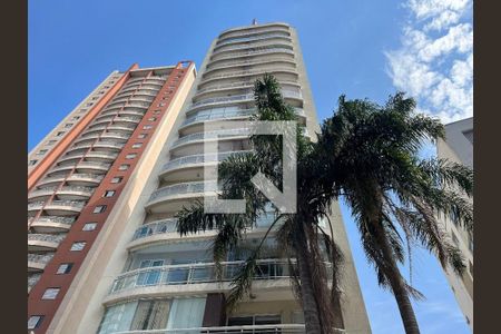 Apartamento para alugar com 42m², 1 quarto e 1 vaga Apartamento para alugar com 42m², 1 quarto e 1 vagaFachada