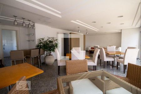 Apartamento para alugar com 42m², 1 quarto e 1 vaga Apartamento para alugar com 42m², 1 quarto e 1 vagaÁrea comum - Salão de festas