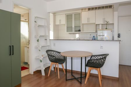 Apartamento para alugar com 42m², 1 quarto e 1 vaga Apartamento para alugar com 42m², 1 quarto e 1 vagaSala