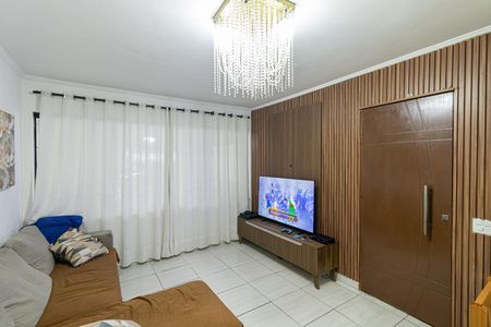 Casa à venda com 4 quartos, 180m² em Parque Boturussu, São Paulo