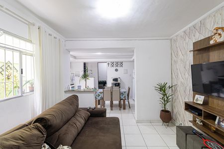 Casa 2 Sala de casa à venda com 4 quartos, 180m² em Parque Boturussu, São Paulo
