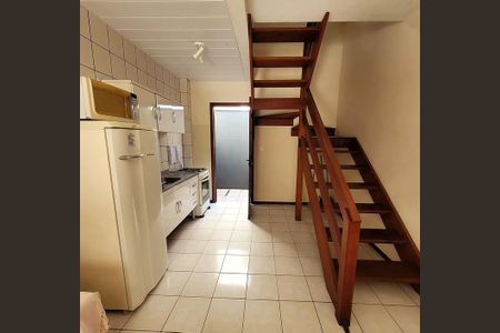 Sala de apartamento para alugar com 1 quarto, 50m² em Ingleses do Rio Vermelho, Florianópolis