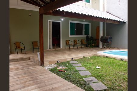 Casa para alugar com 3 quartos, 240m² em Guaratiba, Rio de Janeiro