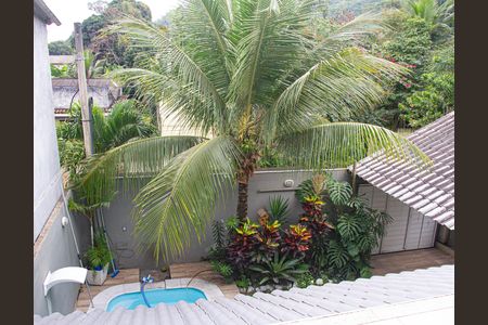 Casa para alugar com 3 quartos, 240m² em Guaratiba, Rio de Janeiro