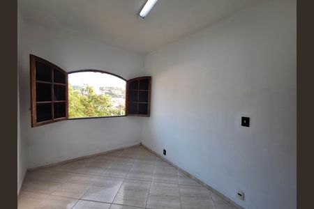 Casa de condomínio para alugar com 125m², 3 quartos e sem vaga Casa de condomínio para alugar com 125m², 3 quartos e sem vagaQuarto 1