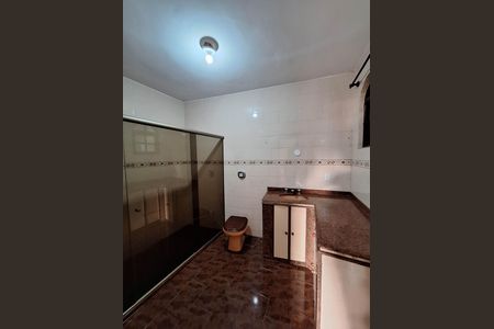 Casa de condomínio para alugar com 125m², 3 quartos e sem vaga Casa de condomínio para alugar com 125m², 3 quartos e sem vagaBanheiro Social