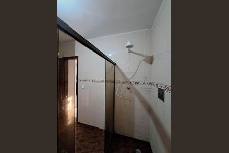 Casa de condomínio para alugar com 125m², 3 quartos e sem vaga Casa de condomínio para alugar com 125m², 3 quartos e sem vagaBanheiro Social
