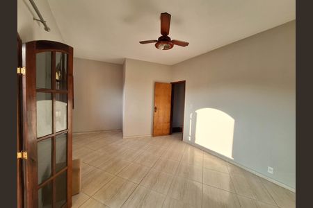 Casa de condomínio para alugar com 125m², 3 quartos e sem vaga Casa de condomínio para alugar com 125m², 3 quartos e sem vaga Suíte