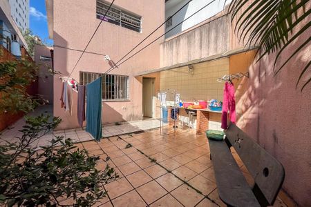 Quintal de casa à venda com 4 quartos, 310m² em Bosque da Saúde, São Paulo