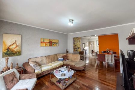 Casa à venda com 4 quartos, 310m² em Bosque da Saúde, São Paulo