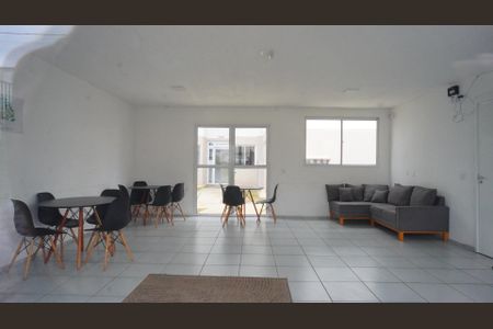 Apartamento para alugar com 40m², 2 quartos e 1 vaga Apartamento para alugar com 40m², 2 quartos e 1 vagaÁrea comum - Salão de festas