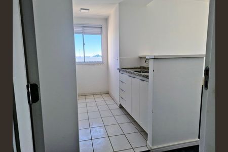 Apartamento para alugar com 55m², 2 quartos e 1 vaga Apartamento para alugar com 55m², 2 quartos e 1 vagaCozinha