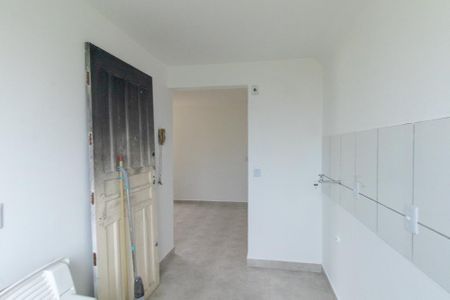 Apartamento para alugar com 45m², 2 quartos e 1 vaga Apartamento para alugar com 45m², 2 quartos e 1 vagaCozinha e Área de Serviço