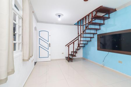 Casa à venda com 86m², 2 quartos e 2 vagasSala