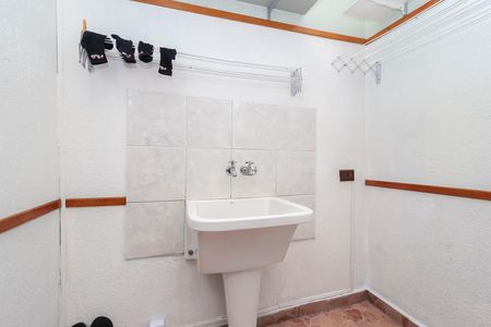 Casa à venda com 86m², 2 quartos e 2 vagasÁrea de Serviço