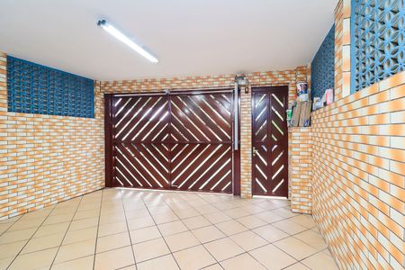 Casa à venda com 86m², 2 quartos e 2 vagasGaragem